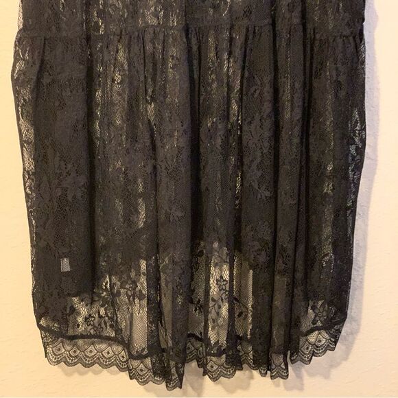 TORRID LACE TOP Stretch Sheer Babydoll High Low Women 30, 6X Black Short - Picture 10 of 15